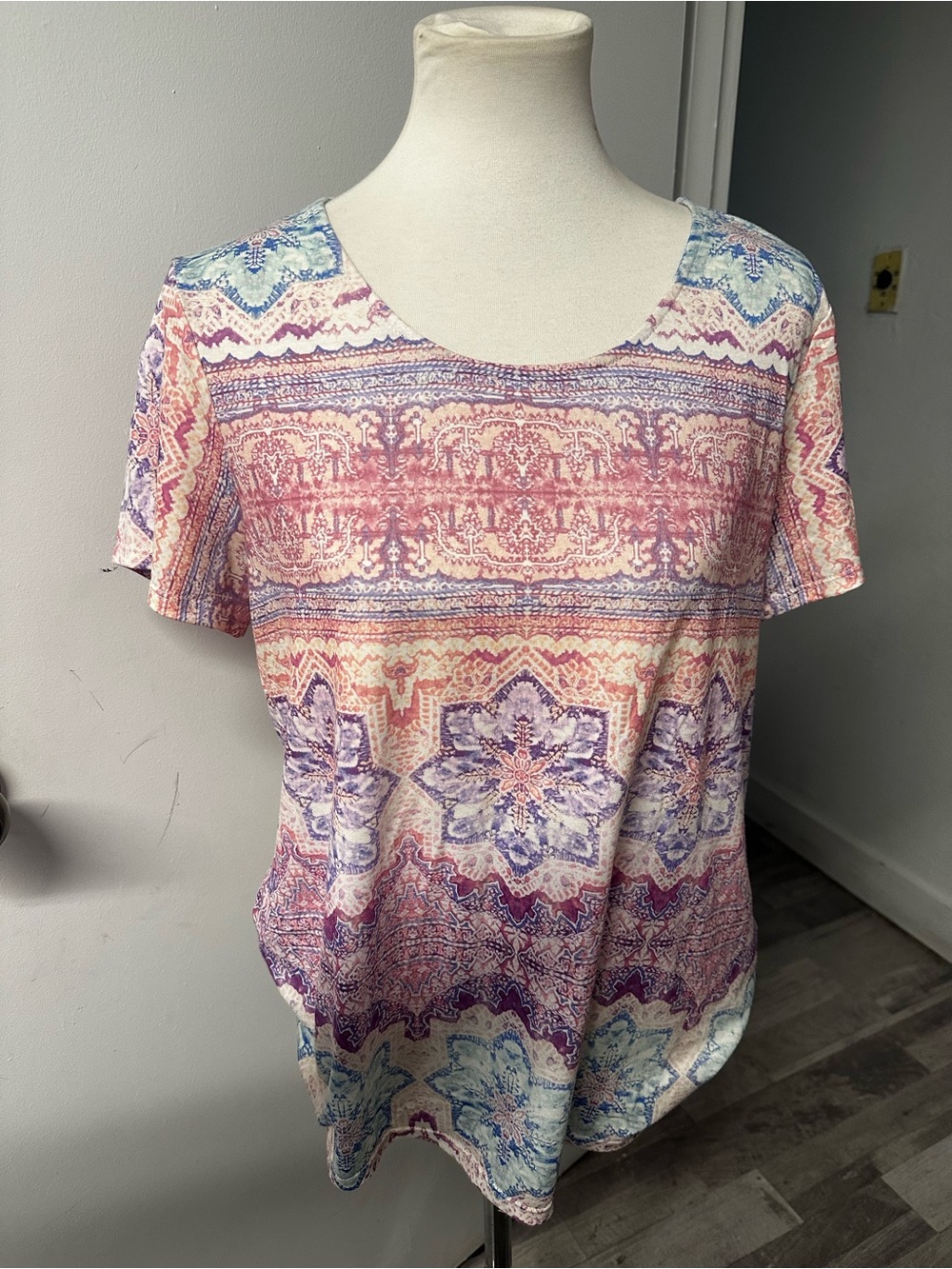 Women's Short Sleeve Boho Print Tee in Multi-Color